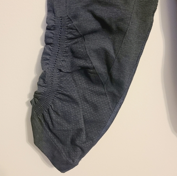 Lululemon | Women's Gray-Blue In The Flow Crop II Stretch Leggings (Size XS/2) - Picture 12 of 14